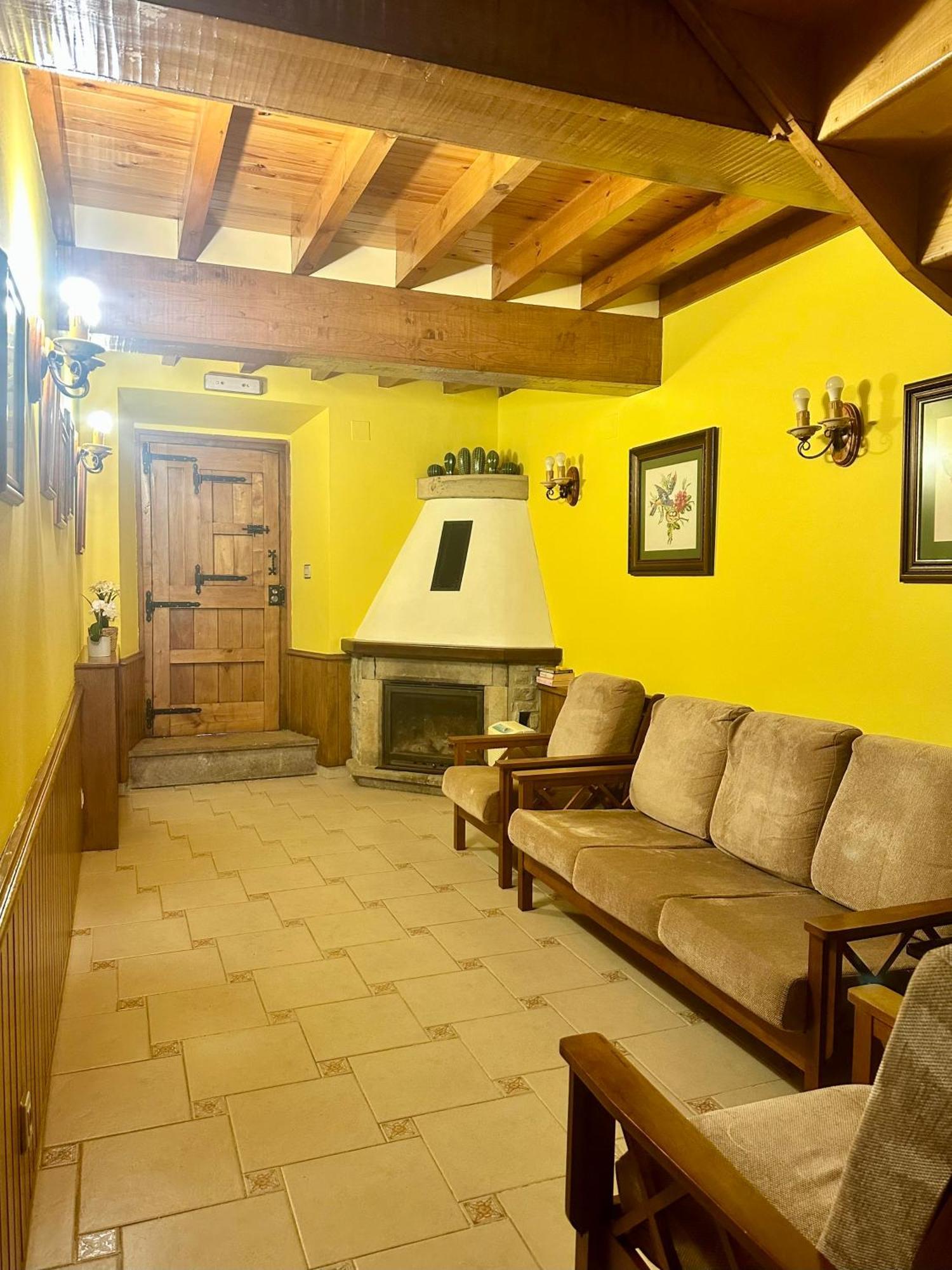 Casa Rural El Torrejon Arenas De Cabrales Dış mekan fotoğraf