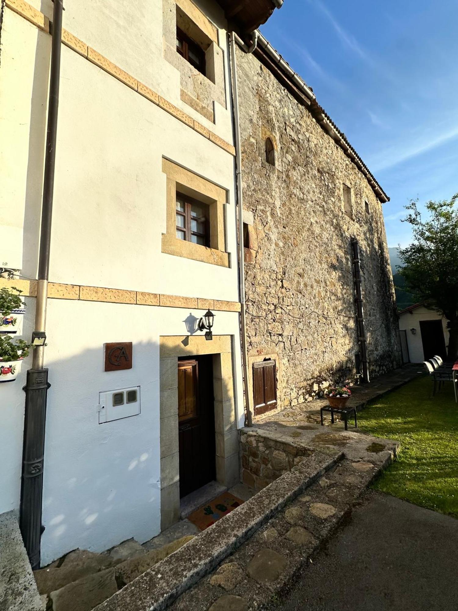 Casa Rural El Torrejon Arenas De Cabrales Dış mekan fotoğraf